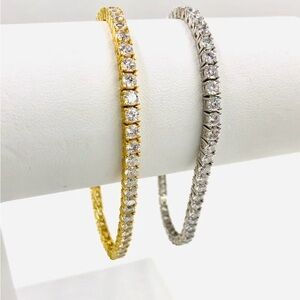 Classic Tennis Bracelet 2 Hinges NWT